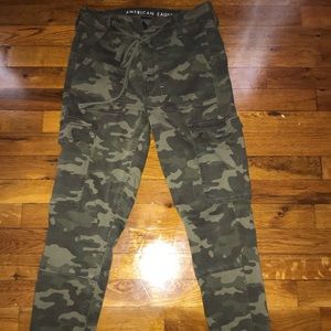 Camo AE crop jeggings